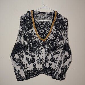 Free People Floral Print in Black and White Contrast Trim in Yellow Sz S Hoodie